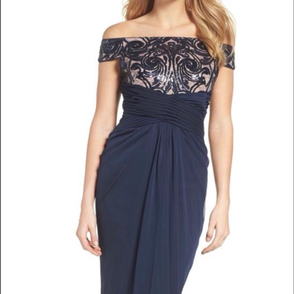 Adrianna Papell size: 12 color: navy blue and rose gold